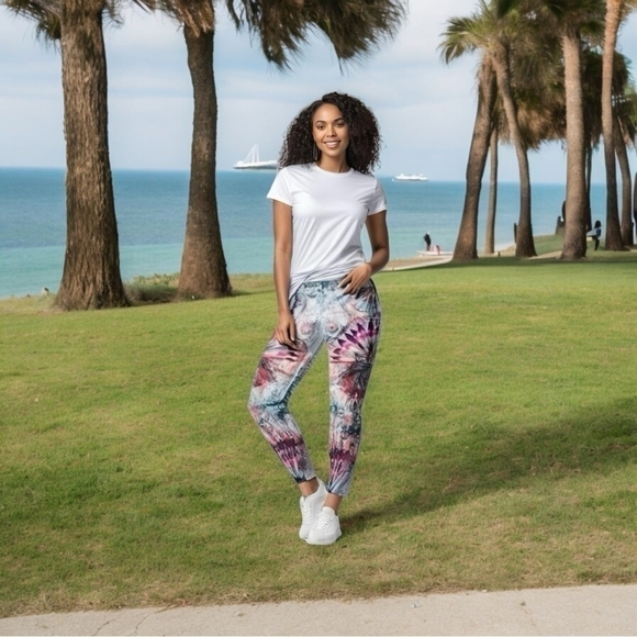 Women Activewear Evolution And Creation Leggings Boho Elephant Pattern Pants - Picture 1 of 4